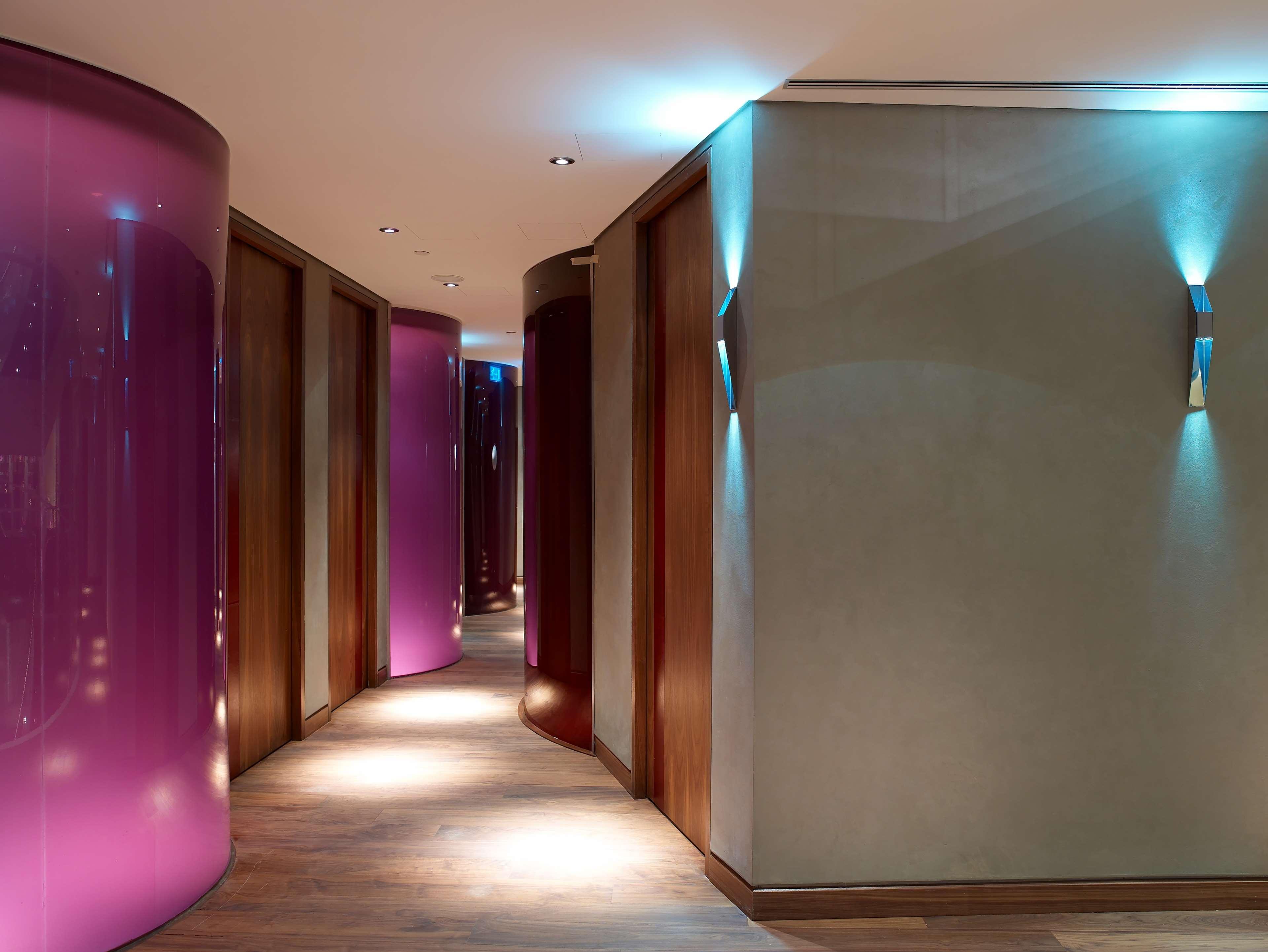 Radisson Blu Latvija Conference & Spa Hotel, รีกา ภายนอก รูปภาพ