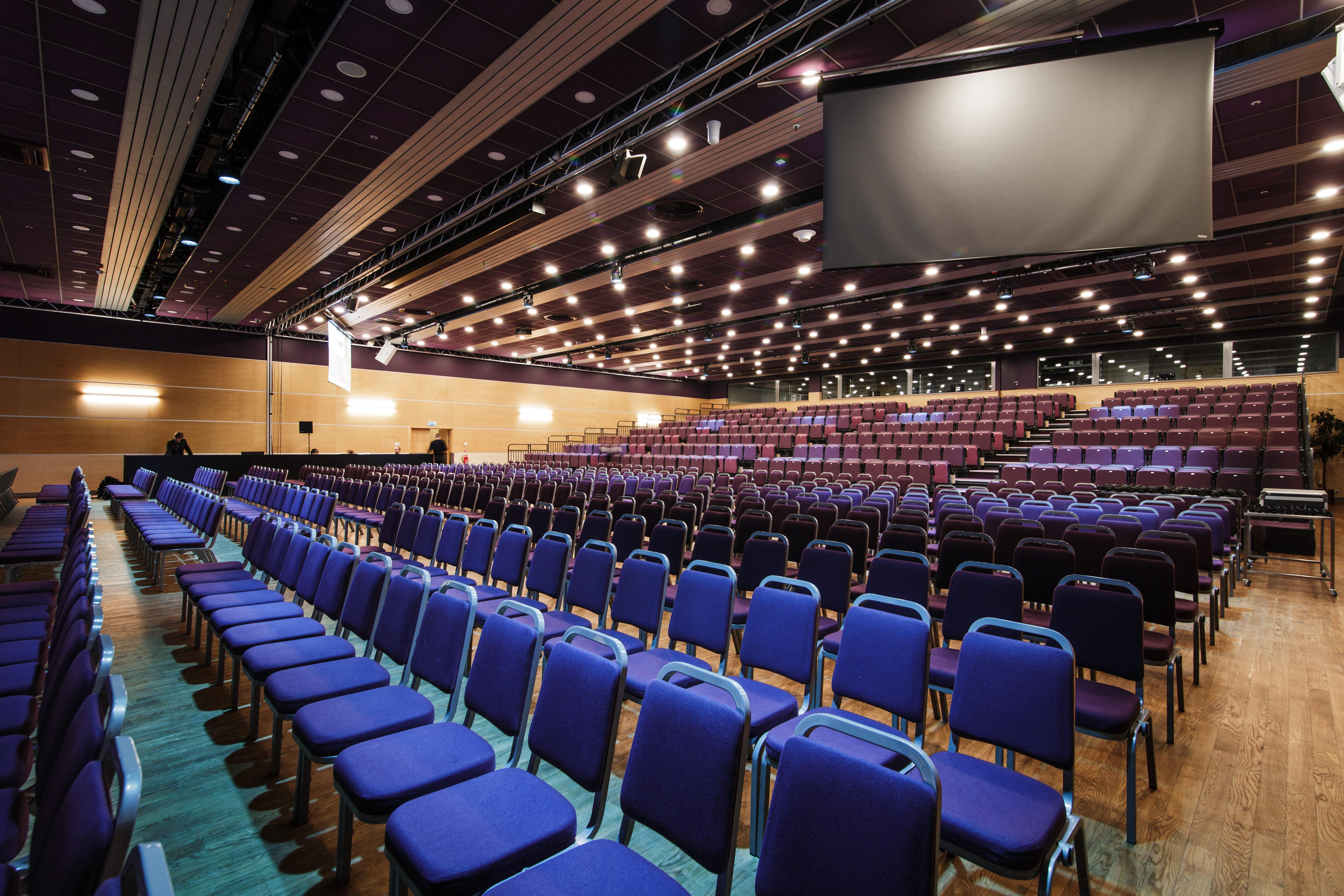 Radisson Blu Latvija Conference & Spa Hotel, รีกา ภายนอก รูปภาพ